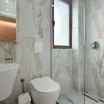 Modern By-delmar Ξενοδοχείο *